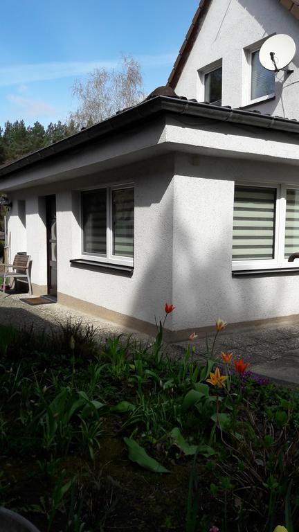 Ferienhaus im Grünen/Monteurzimmer Oranienburg Exterior foto